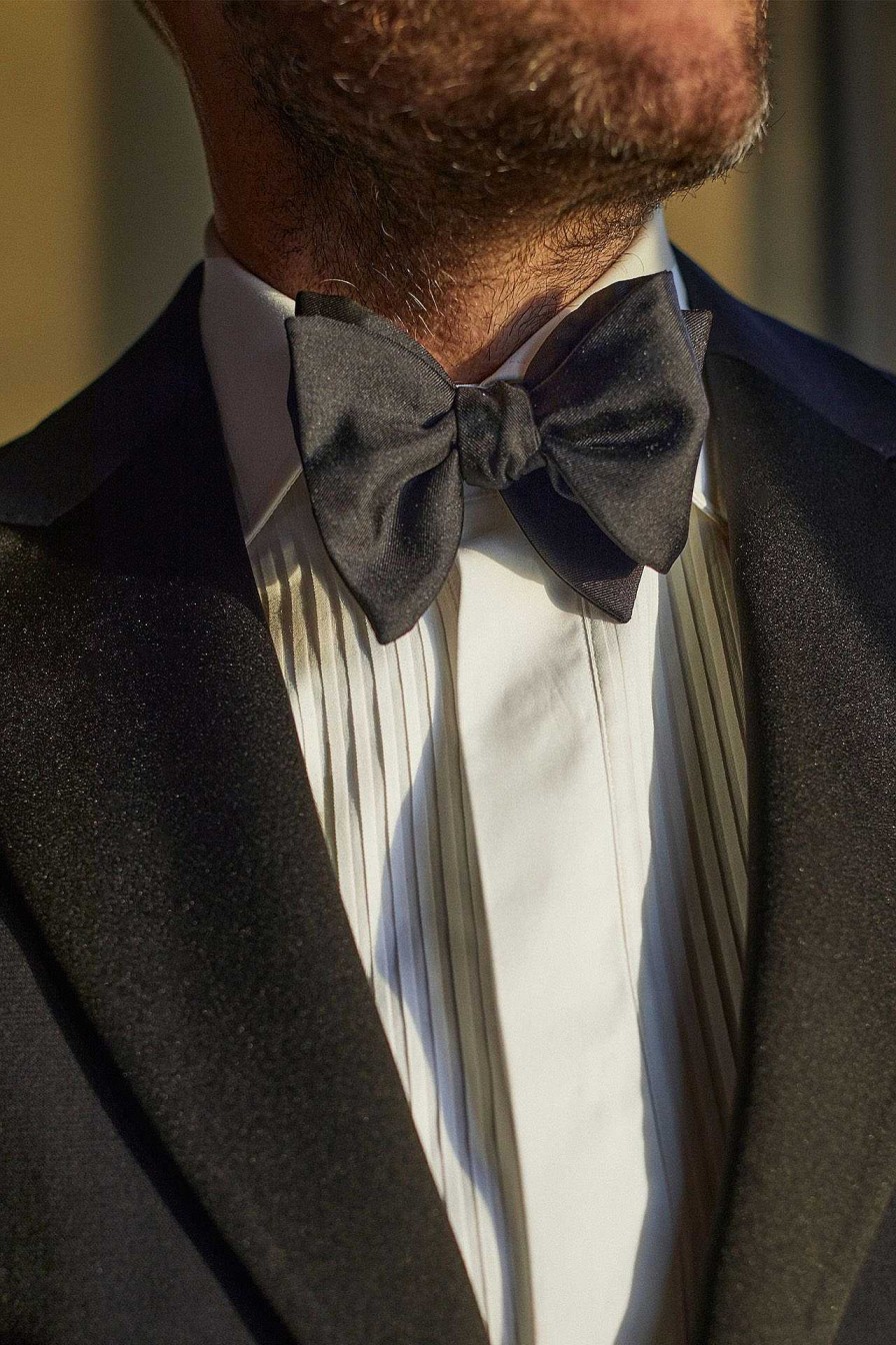 Klader Oscar Jacobson | Bow Tie Untied