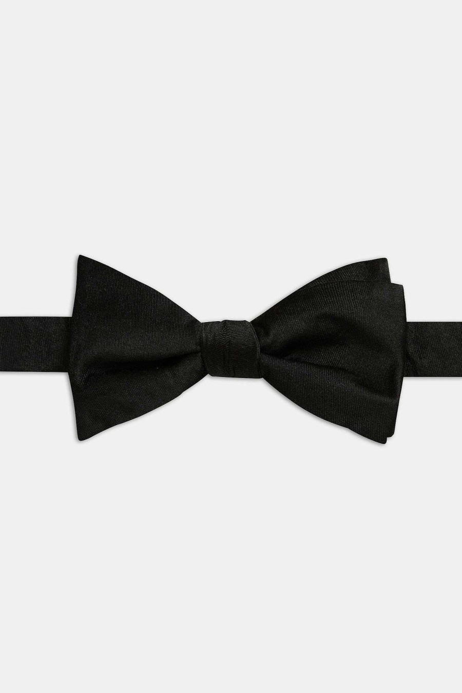 Klader Oscar Jacobson | Ready-Tied Silk Bow Tie